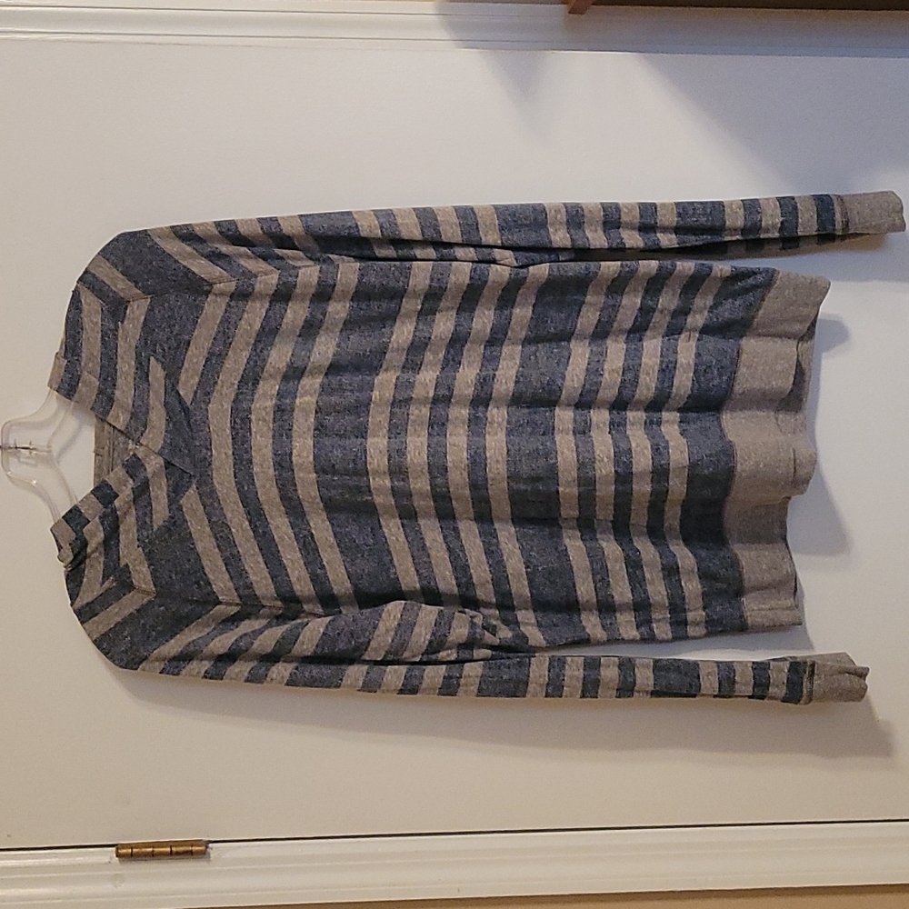 America Rag lightweight hoodie